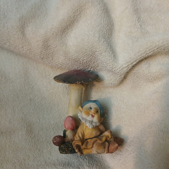 Elf figurine - Picture 3 of 4